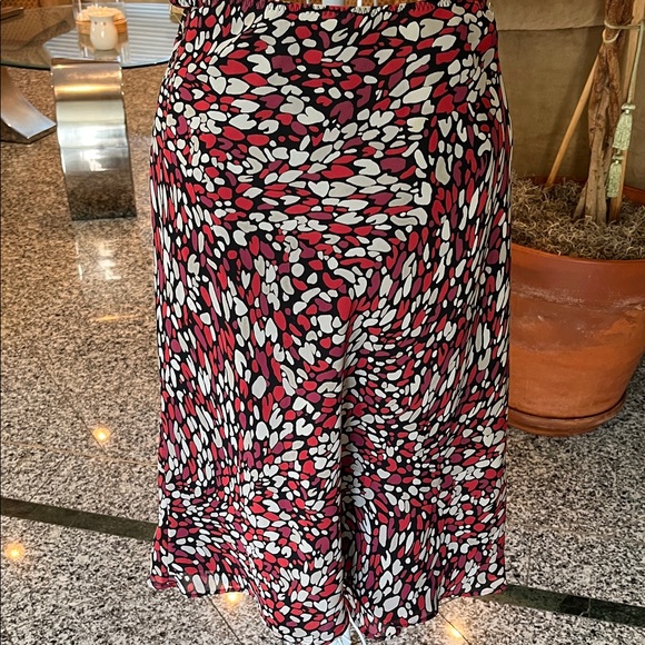 Stylish A-Line Skirt - Picture 2 of 3